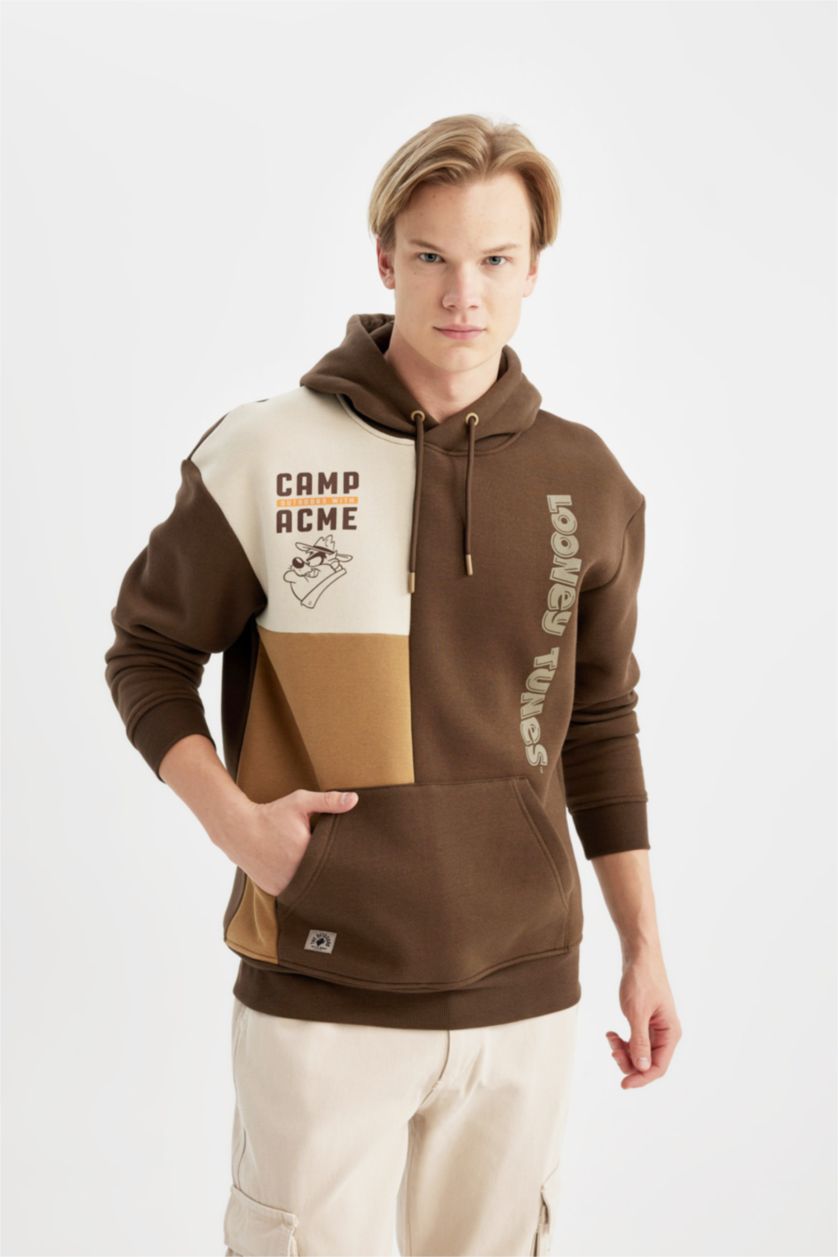 Man Brown Looney Tunes Boxy Fit Hooded Back Printed Sweatshirt