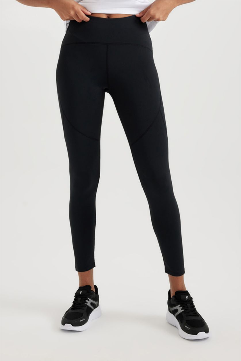 FEMME Noir Sport Leggings