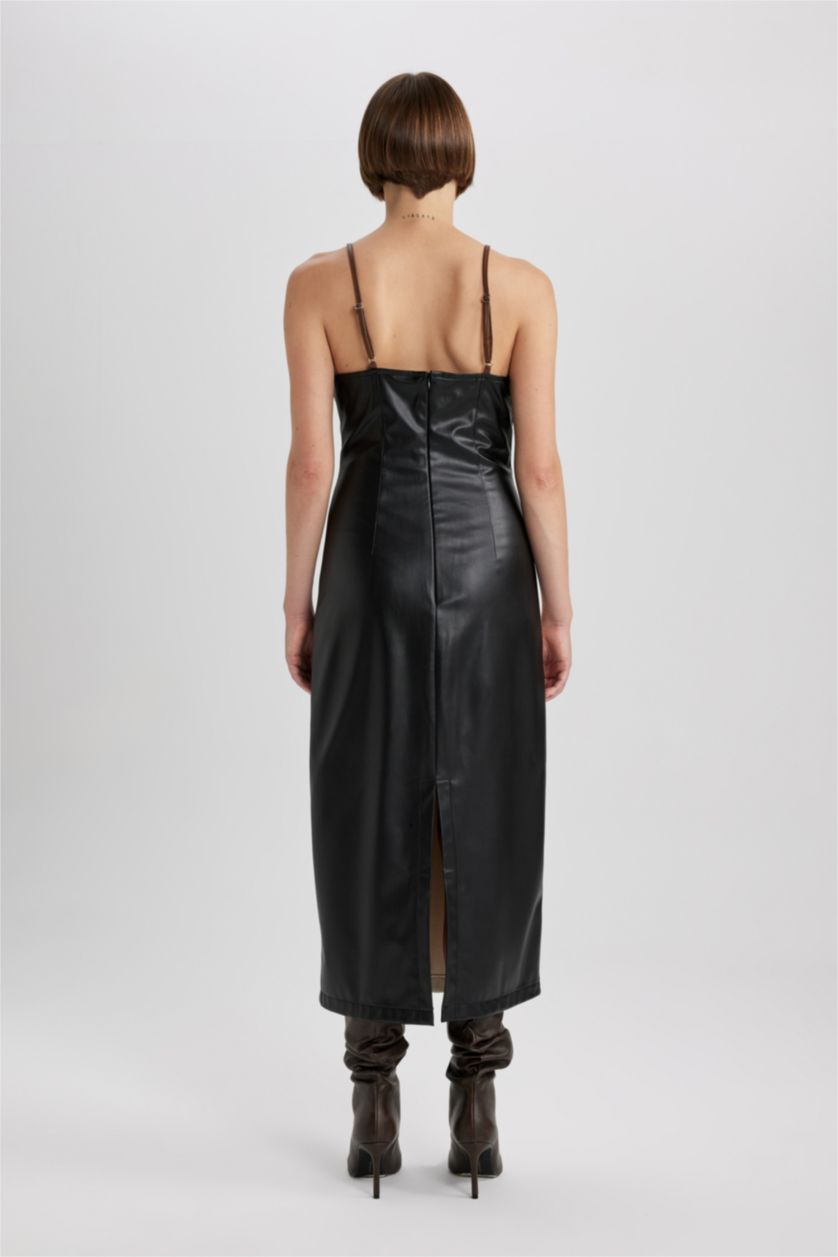 Kadın Kahve Slip V Yaka Suni Deri Midi Askılı Elbise