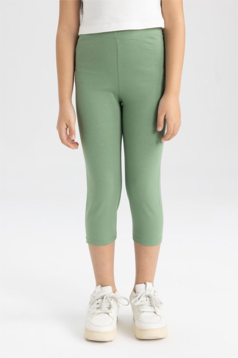 Girls & Teens Light Green Girl Capri Length Leggings