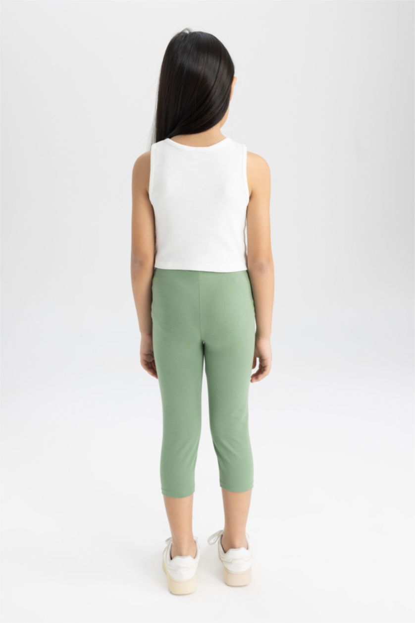 Girls & Teens Light Green Girl Capri Length Leggings