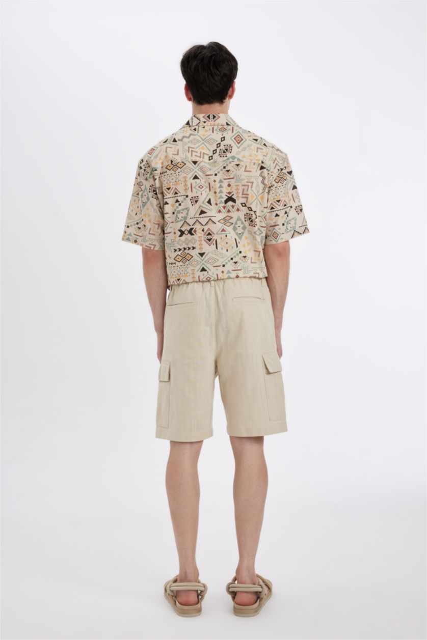 Erkek Açık Bej %100 Pamuk Regular Fit Keten Görünümlü Kargo Bermuda Şort