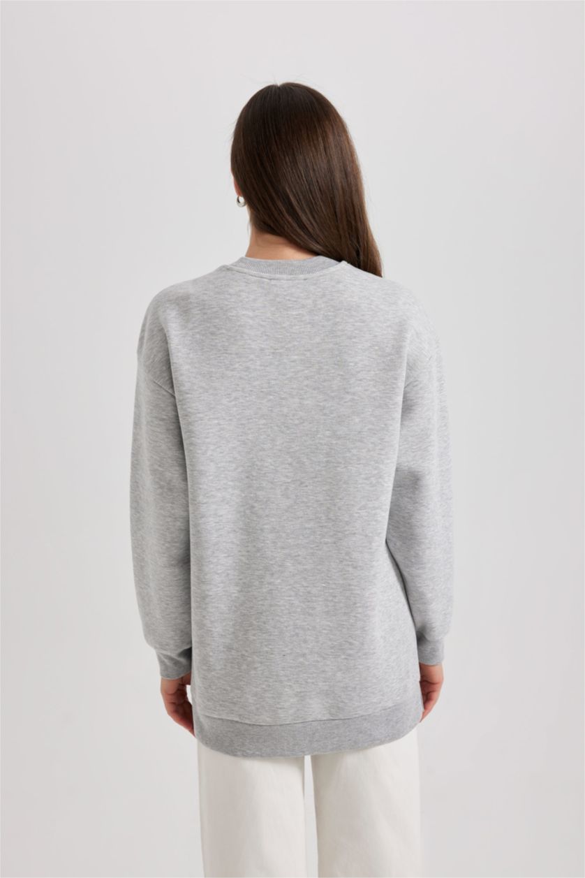 Kadın Gri Melanj Regular Fit Bisiklet Yaka Baskılı İçi Yumuşak Tüylü Sweatshirt Tunik