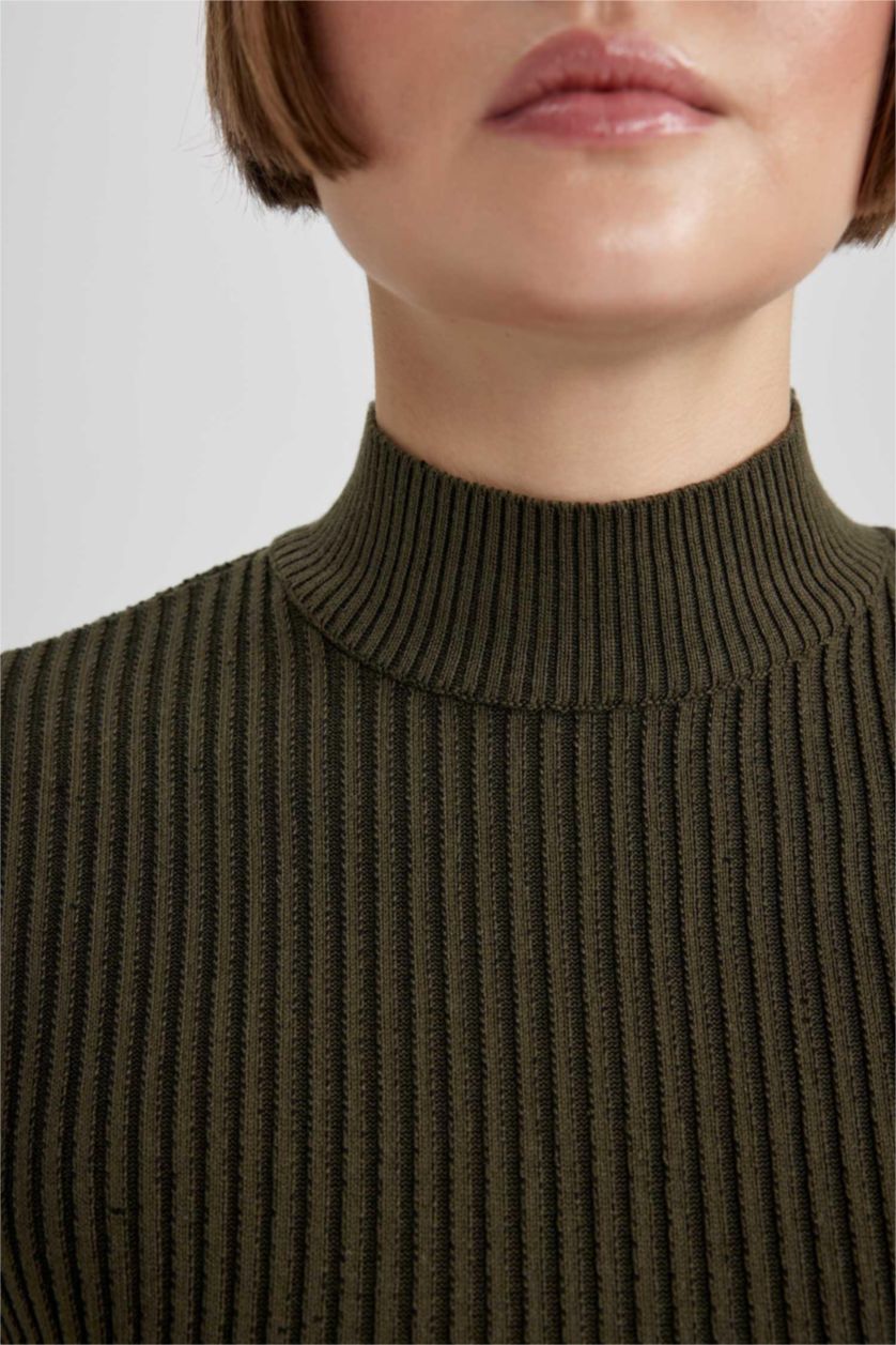 WOMAN Khaki Fitted Half Turtleneck Rib Knit Pullover