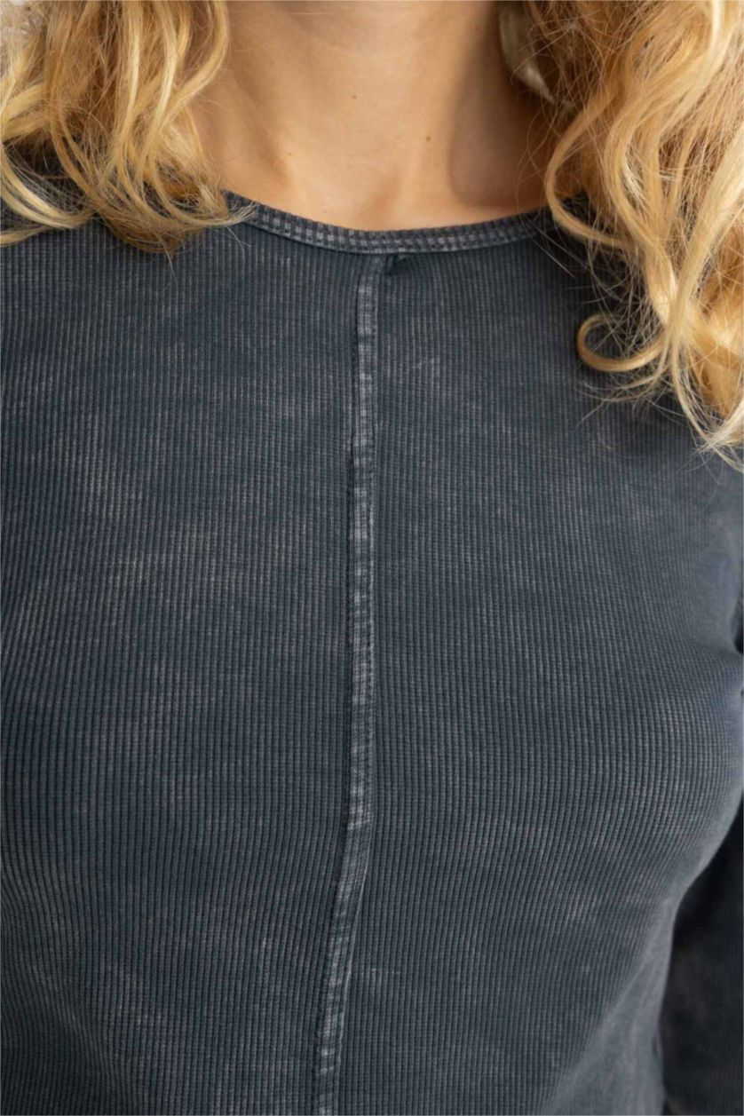 حريمي أنثرا تيشيرت كم طويل سليم فيت رمادي مضلع