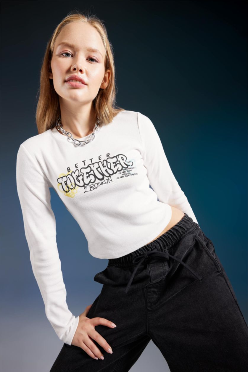 حريمي اوف وايت تيشيرت كم طويل سليم فيت اوف وايت