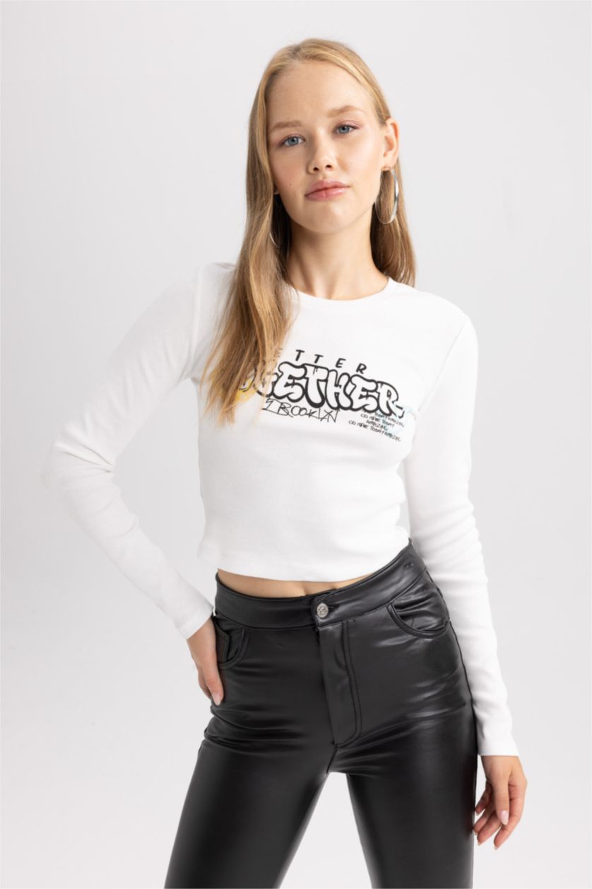 حريمي اوف وايت تيشيرت كم طويل سليم فيت اوف وايت