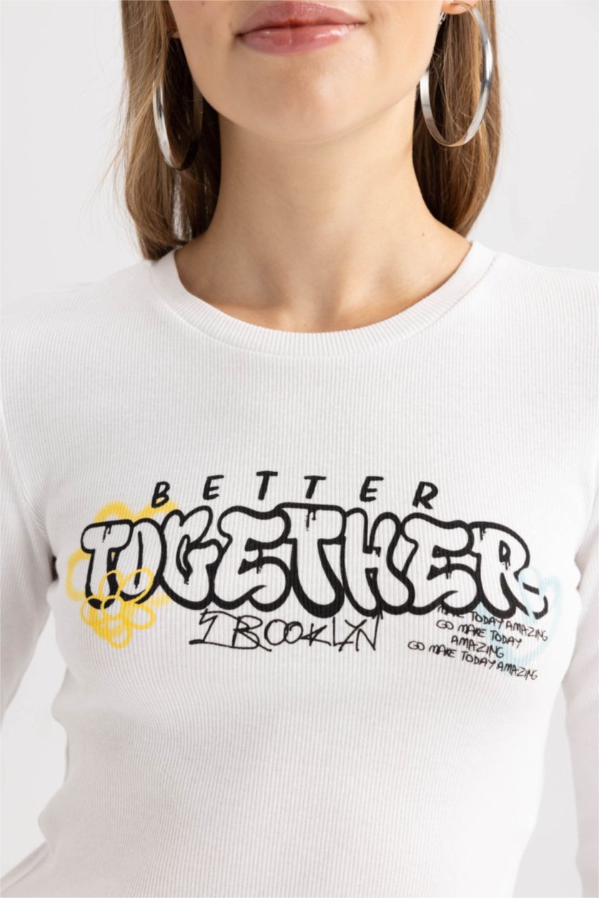 حريمي اوف وايت تيشيرت كم طويل سليم فيت اوف وايت