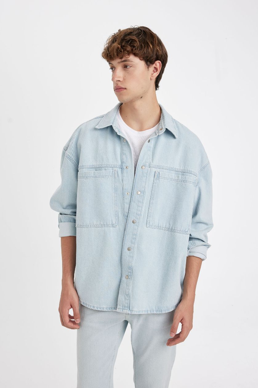 Man Light Blue Oversize Fit Denim Long Sleeve Shirt