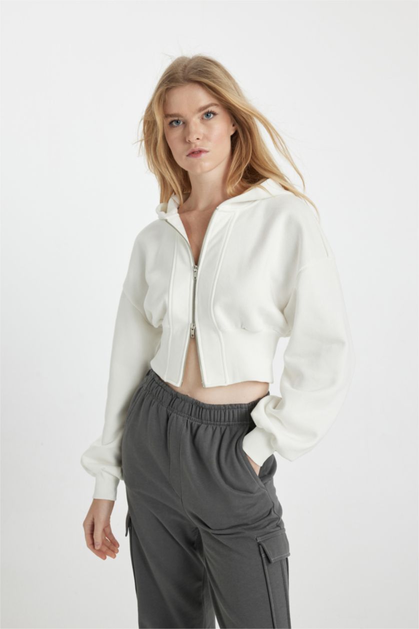WOMAN White Crop Cardigan