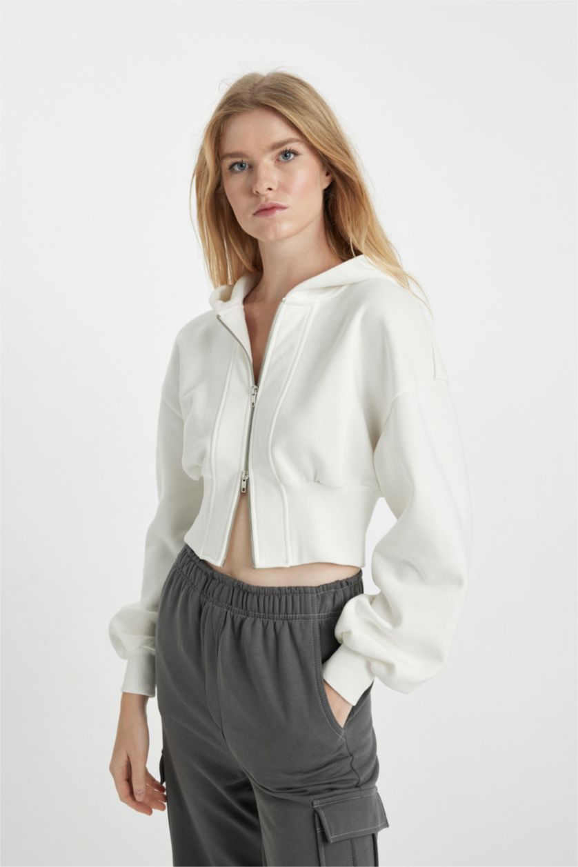 WOMAN White Crop Cardigan