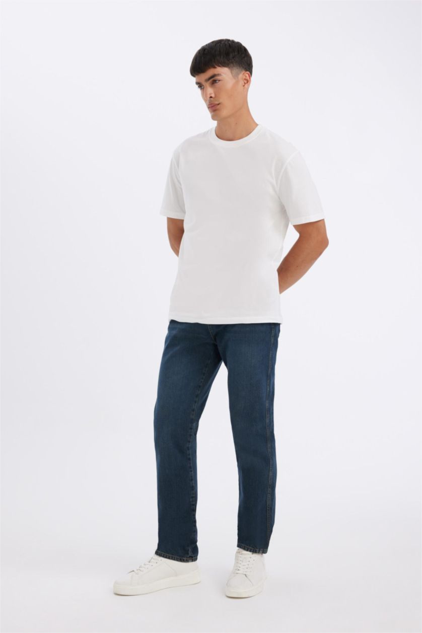 Man Dark Blue Straight Fit Normal Waist Pipe Leg Jeans