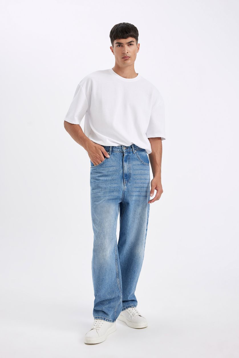 MAN Light Blue Baggy Fit Normal Waist Wide Leg Jeans