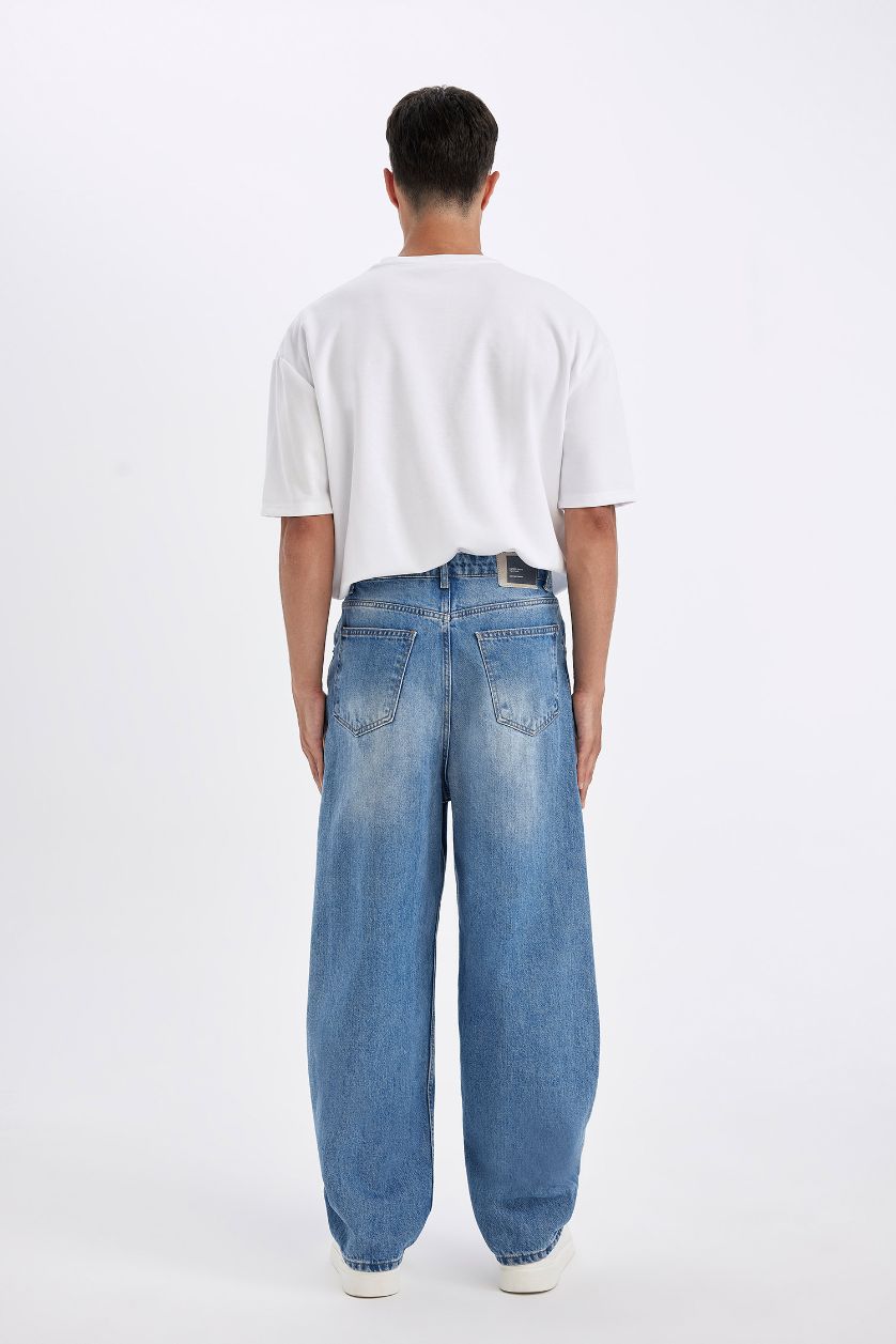 MAN Light Blue Baggy Fit Normal Waist Wide Leg Jeans