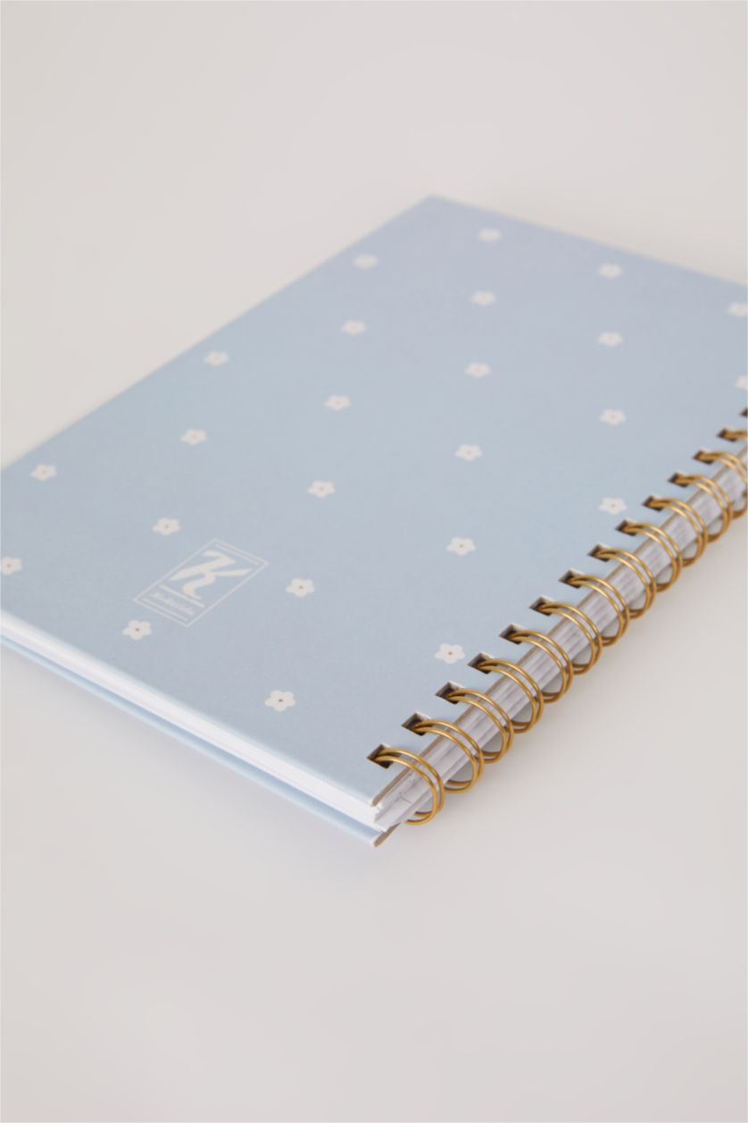 Kadın Açık Mavi Sert Kapaklı Çiçekli Spiralli 2023/2024 Akademik Ajanda