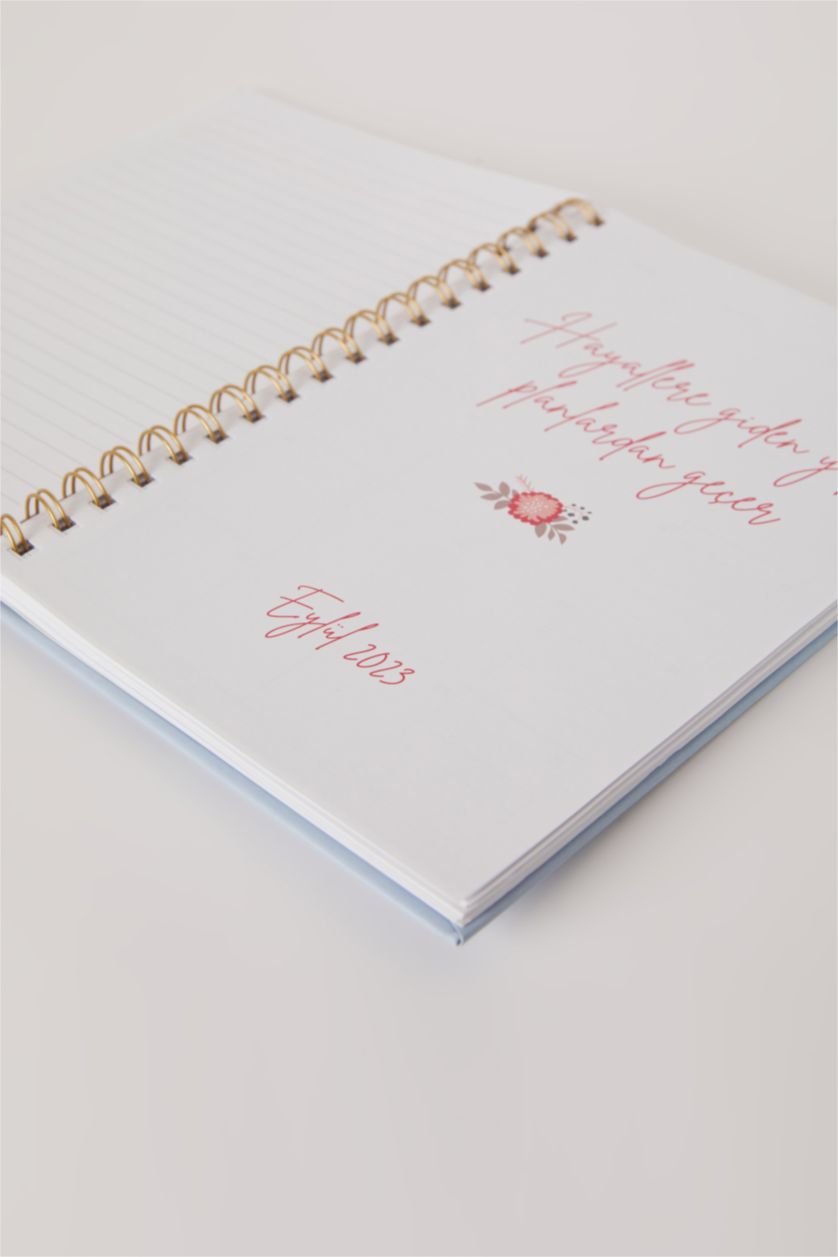 Kadın Açık Mavi Sert Kapaklı Çiçekli Spiralli 2023/2024 Akademik Ajanda