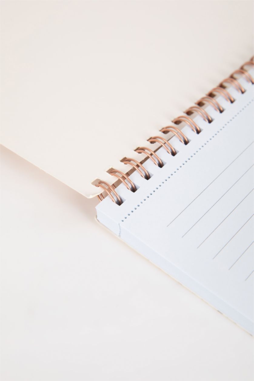 Kadın Ekru Çiçek Desenli Çizgili Dikey Spiralli 17x24 cm Not Defteri