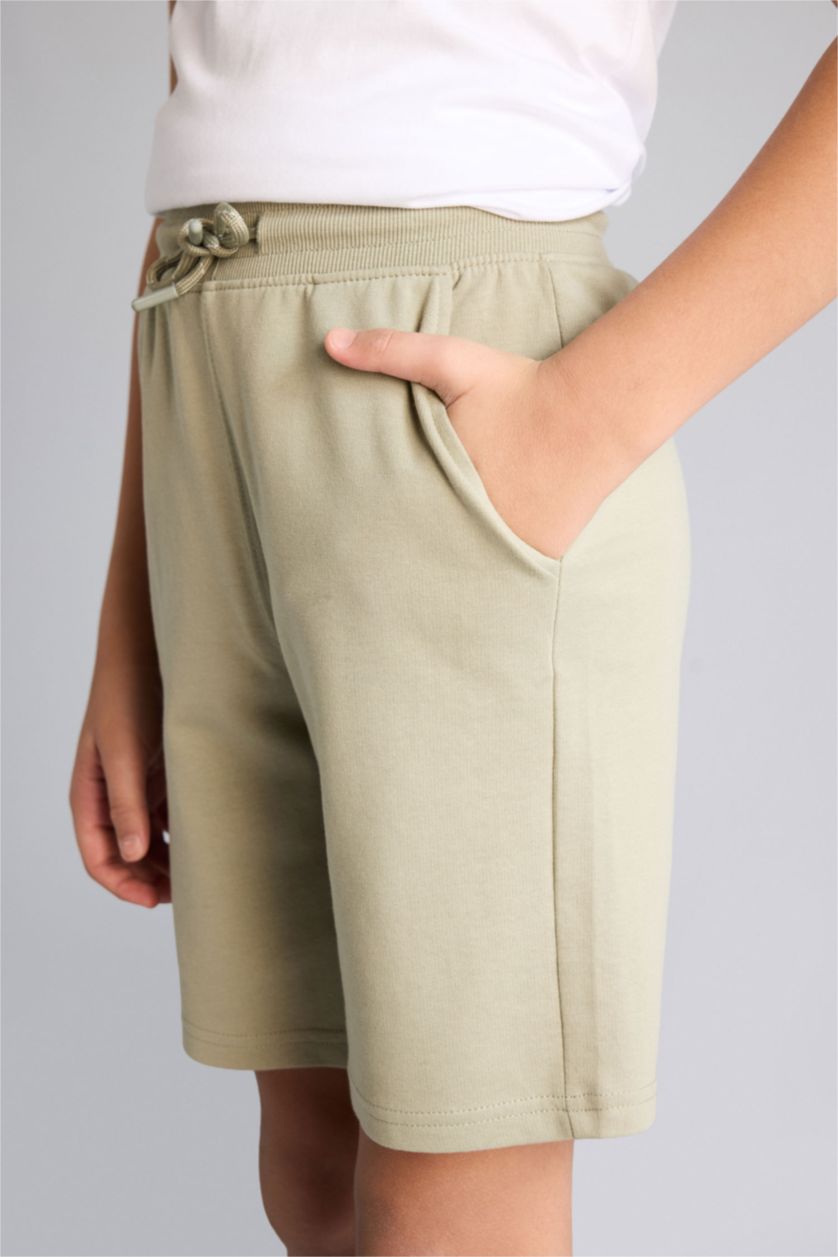 Мальчики и подростки Зеленый Шорты стандартного кроя из тонкой ткани для мальчиков