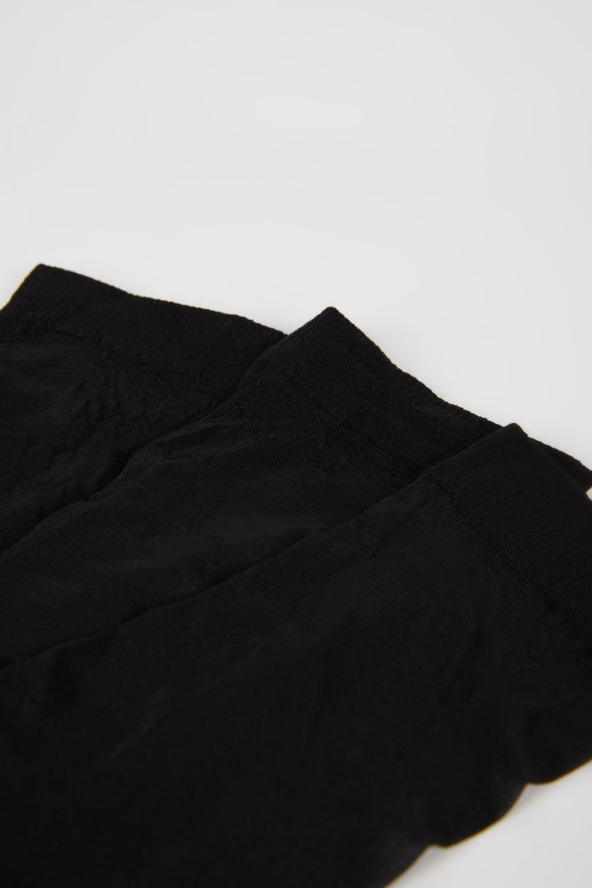 Әйелдерге қара Әйелдерге 3 орташа мойын