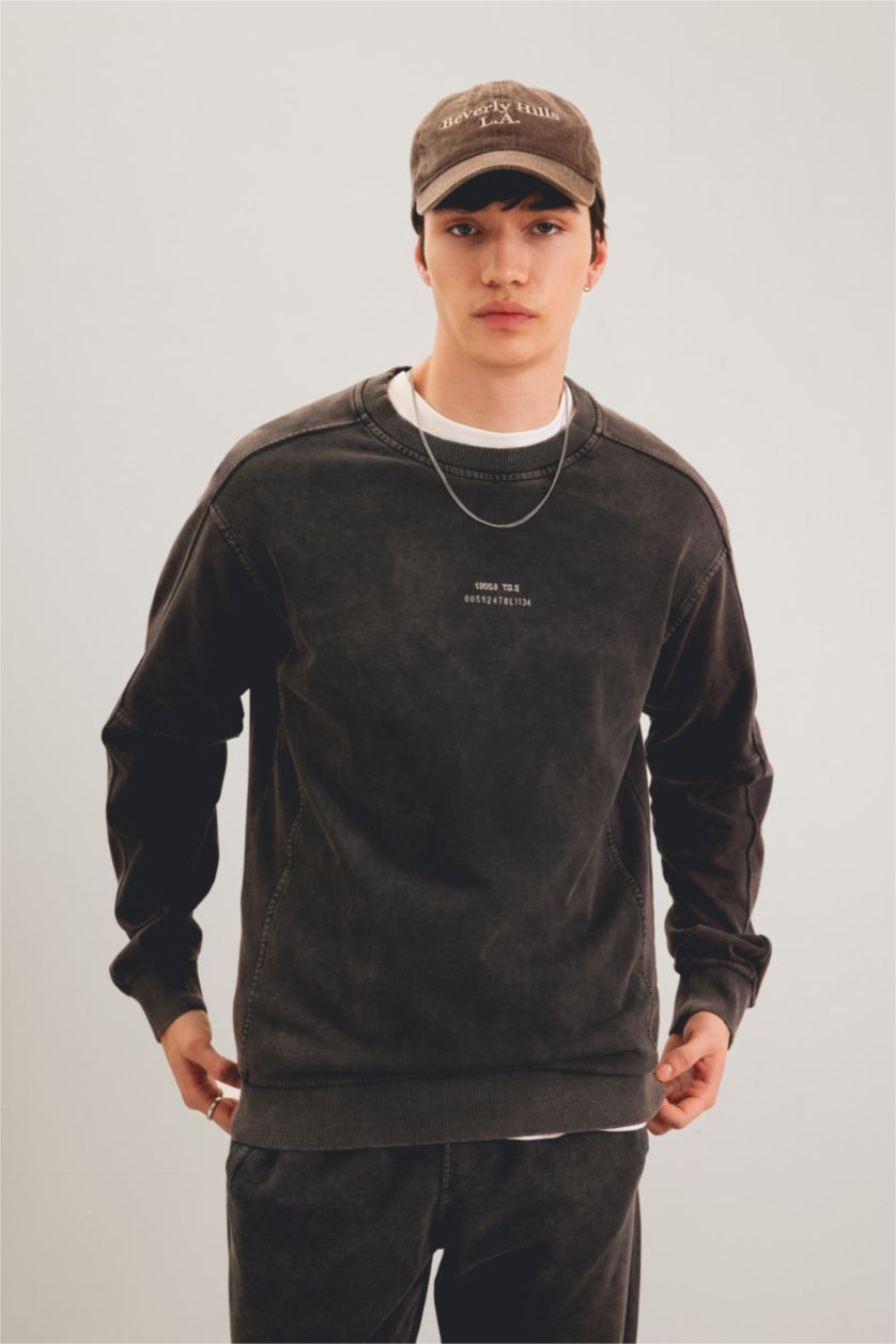 Мужчины Антрацит Свитшот стандартного кроя с принтом