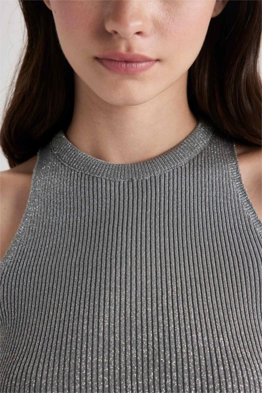 Kadın Açık Gri Melange Fitted Halter Yaka Parlak Kumaş Crop Atlet