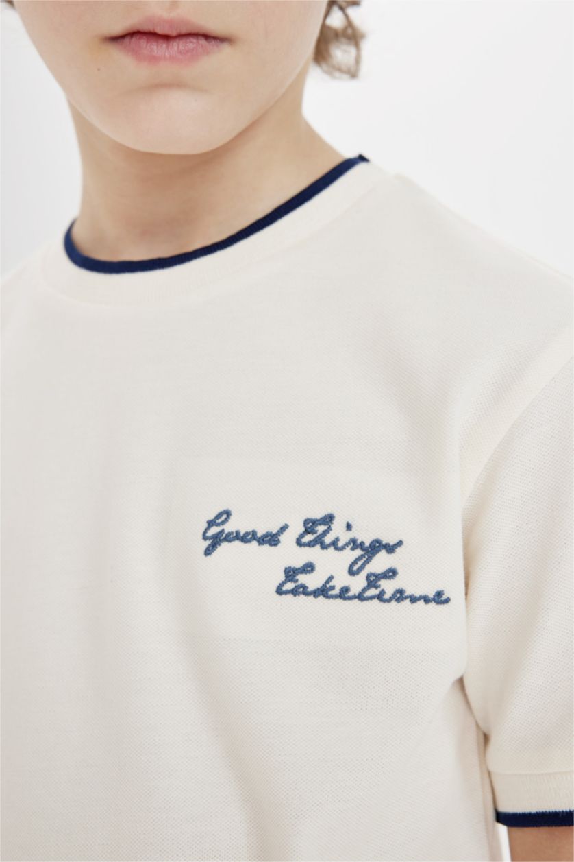 BOYS & TEENS White Boy Crew Neck Embroidered Pique Short Sleeve T-Shirt