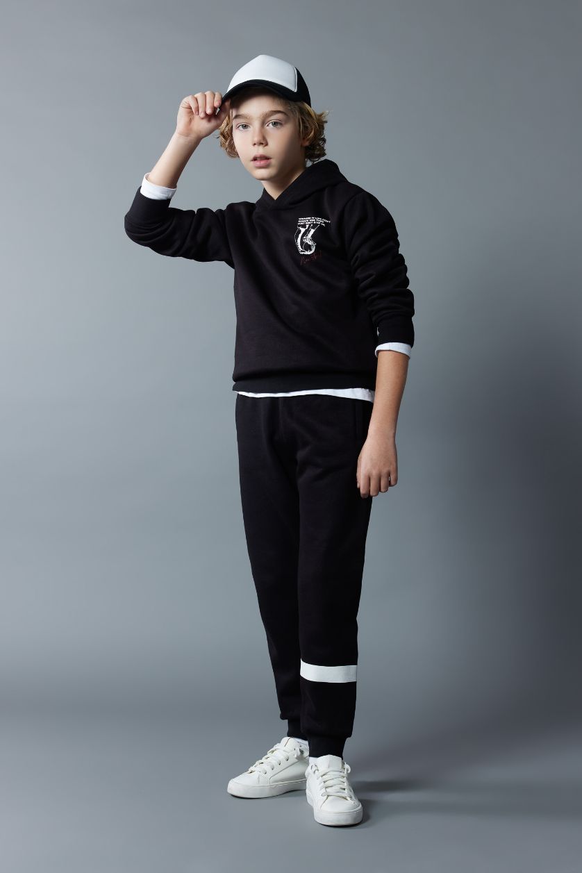 أولادي أسود بنطلون سويت بانتس اولادي تقيل قصة عادية بأستك من تحت