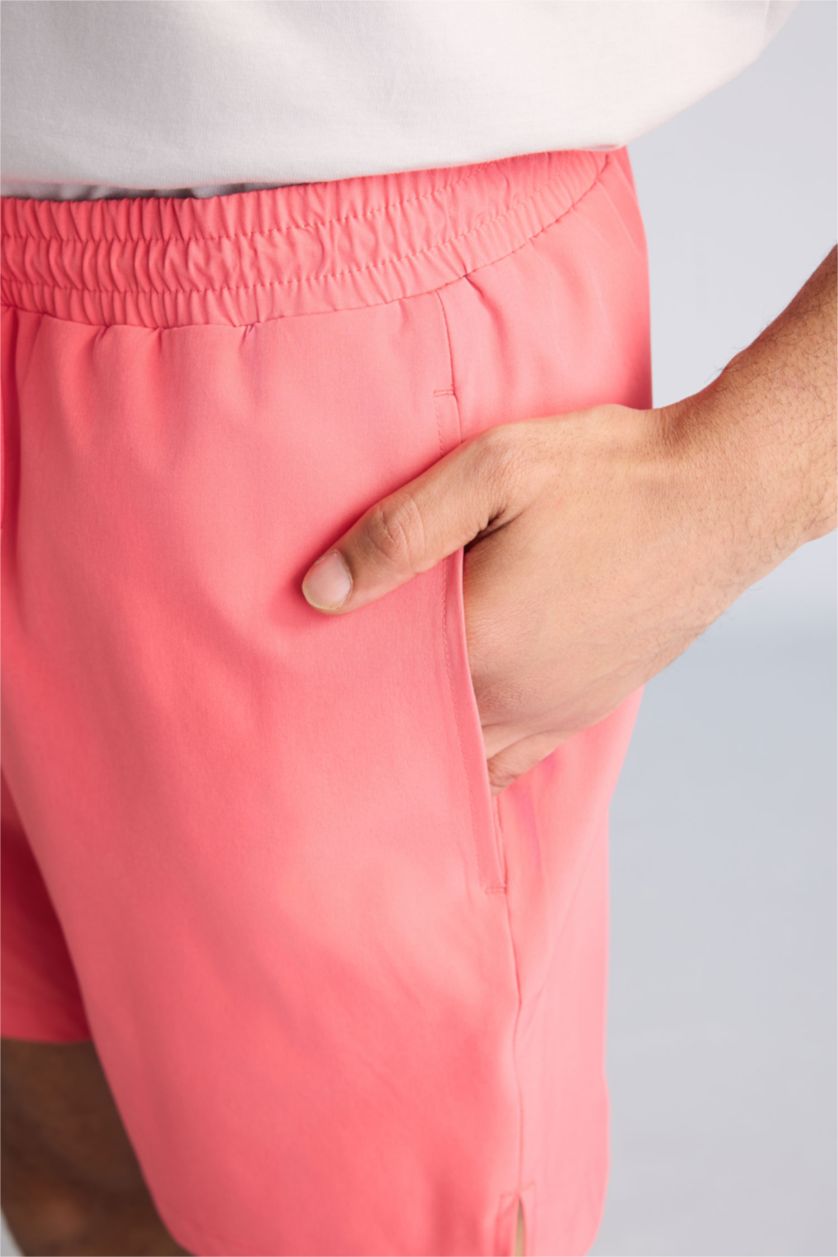 Мужчины Коралловый Пляжные шорты из эластичной ткани