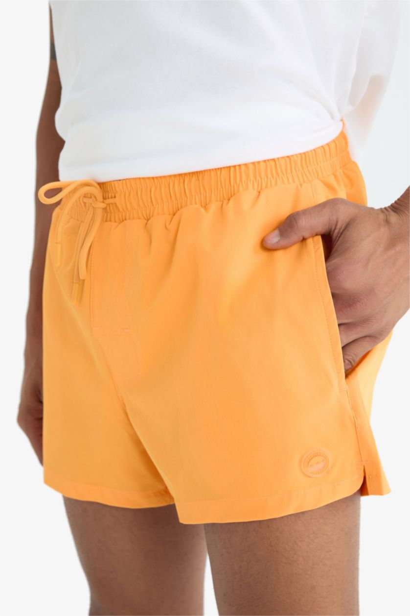 Erkek Turuncu Andy Baskılı Esnek Dokulu Kısa Boy Sporcu Deniz Şortu