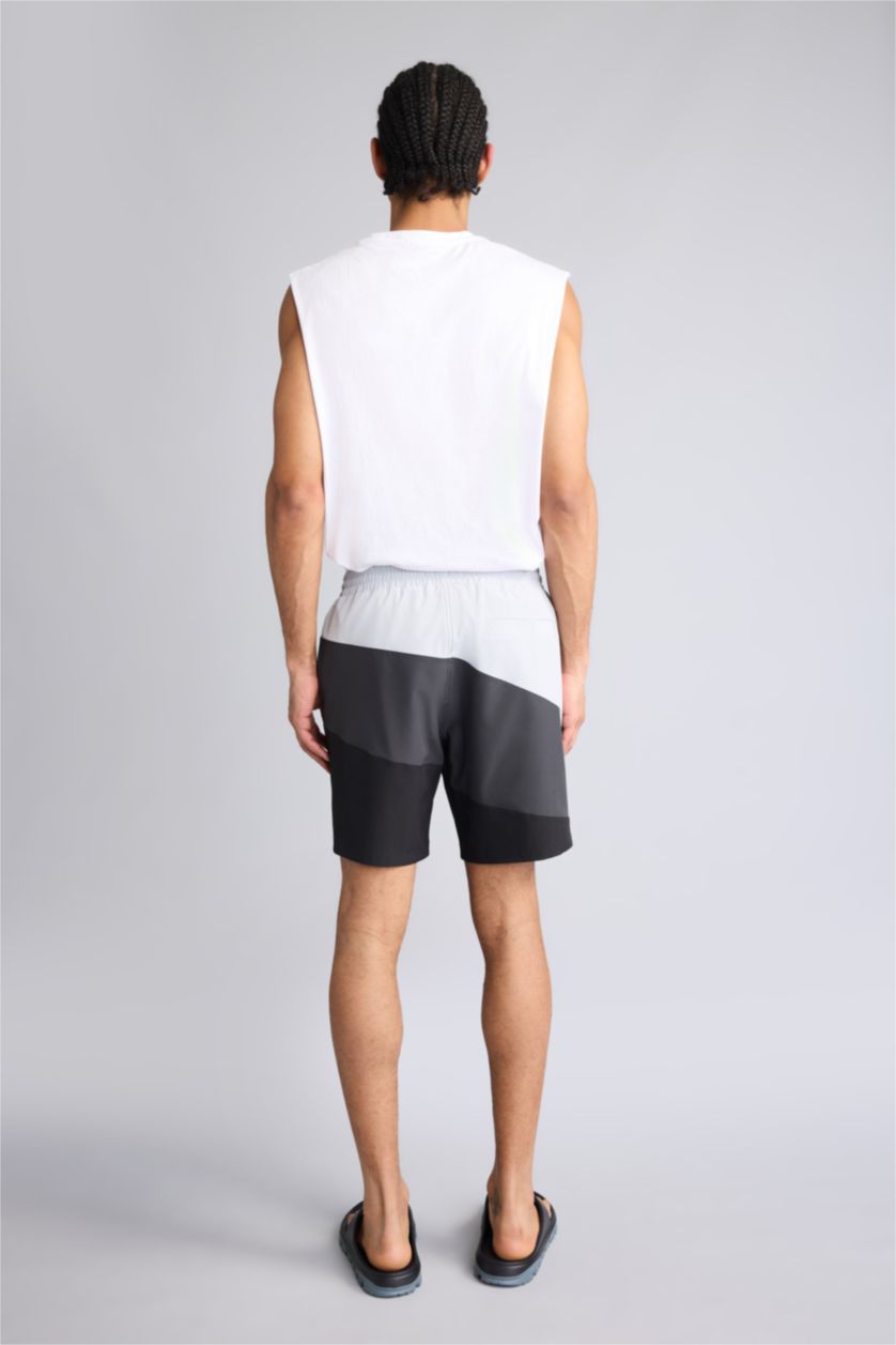 رجال أنثرا شورت بحر قصير قصة عادية محكم من DeFactoFit