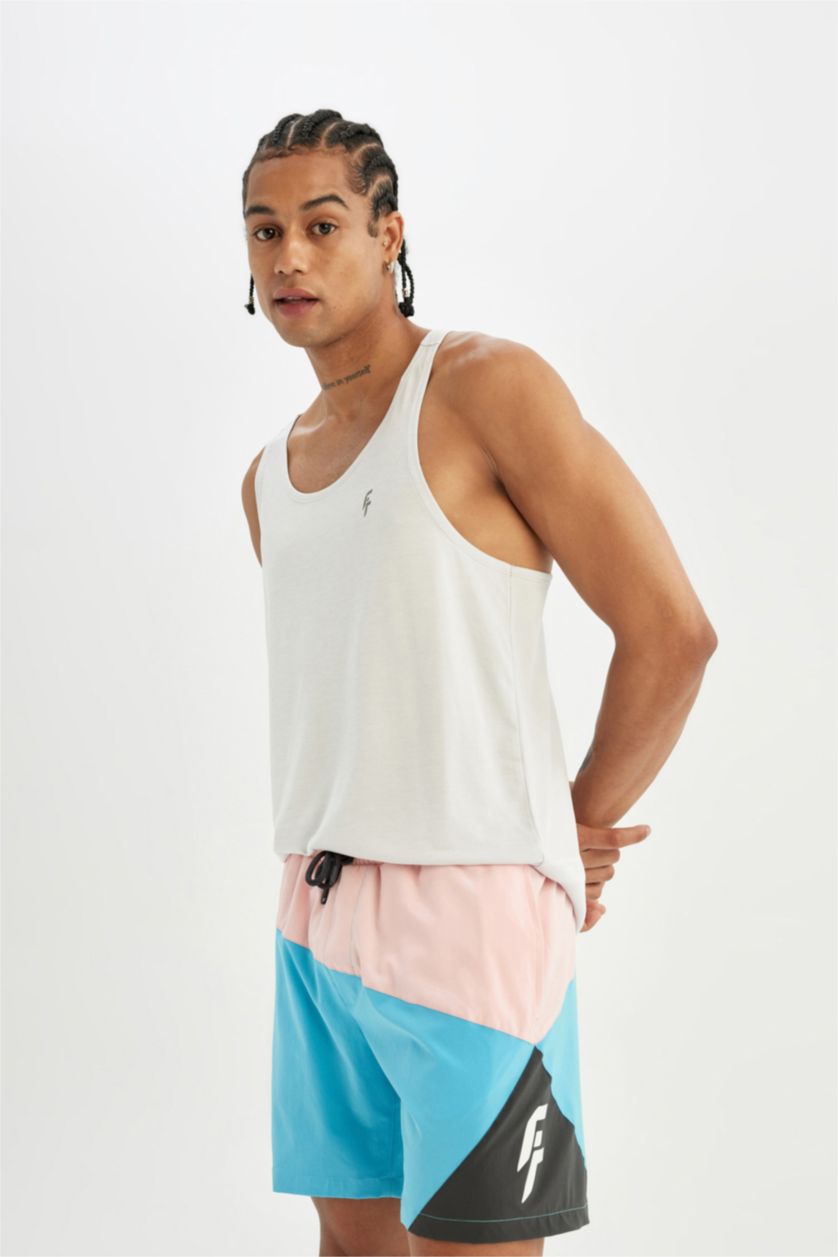 Erkek Turkuaz Regular Fit Baskılı Esnek Dokulu Sporcu Kısa Boy Deniz Şortu