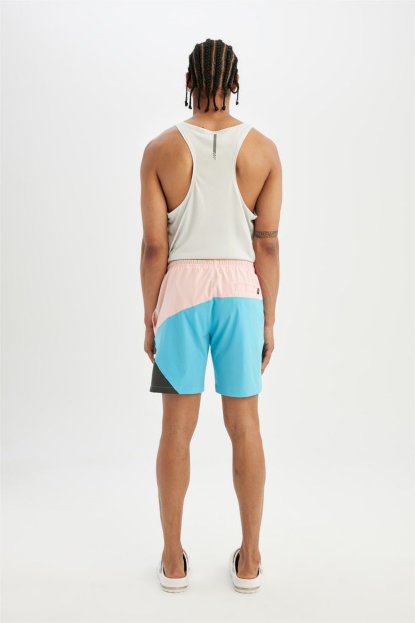 Erkek Turkuaz Regular Fit Baskılı Esnek Dokulu Sporcu Kısa Boy Deniz Şortu