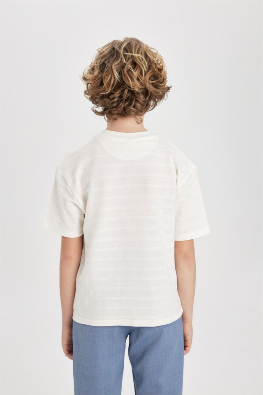 Erkek Çocuk - Genç Erkek Ekru Oversize Geniş Kalıp Hakim Yaka Kısa Kollu Tişört Erkek Çocuk