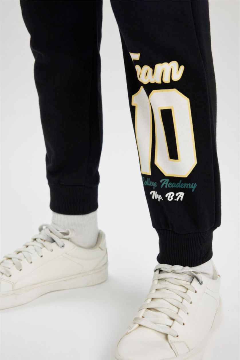 Мальчики и подростки Черный Штаны с принтом для мальчиков, Школьная коллекция