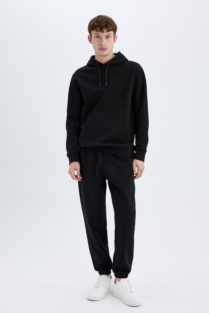HOMME Noir Coupe Régulière
