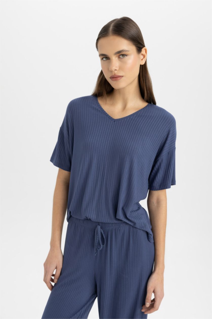 Kadın İndigo Regular Fit V Yaka Kısa Kollu Casual Pijama Üstü