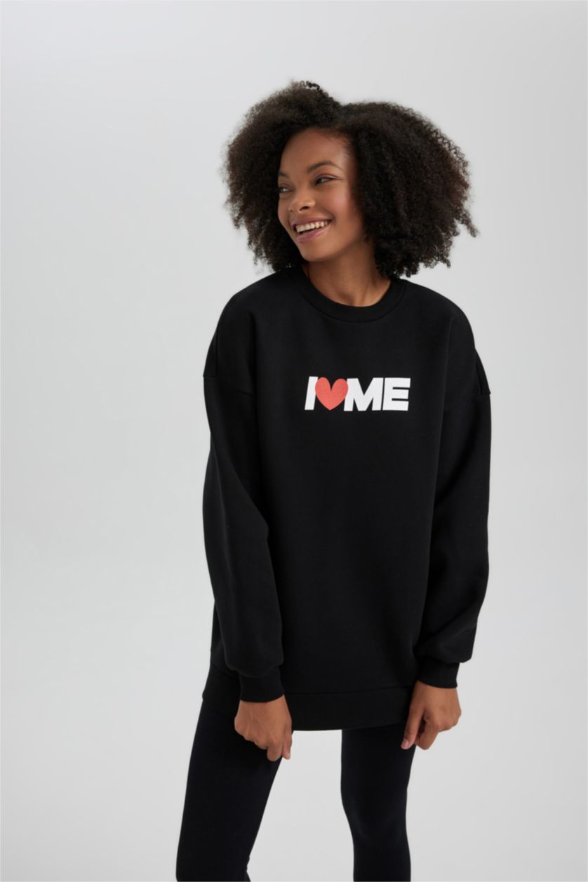 Kadın Siyah Oversize Fit Geniş Kalıp Bisiklet Yaka I Love Me Baskılı Kalın Kumaş Sweatshirt