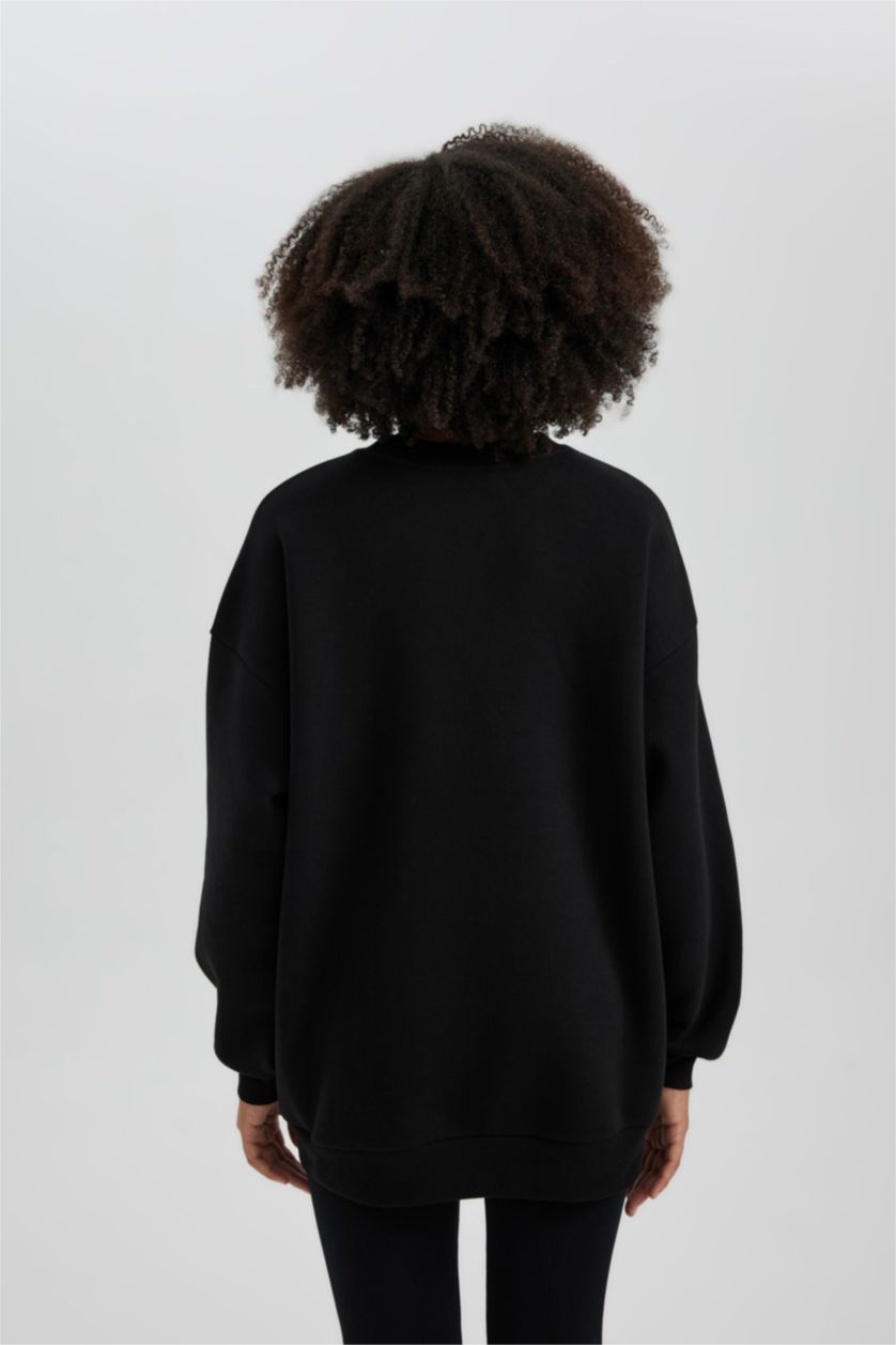 Kadın Siyah Oversize Fit Geniş Kalıp Bisiklet Yaka I Love Me Baskılı Kalın Kumaş Sweatshirt