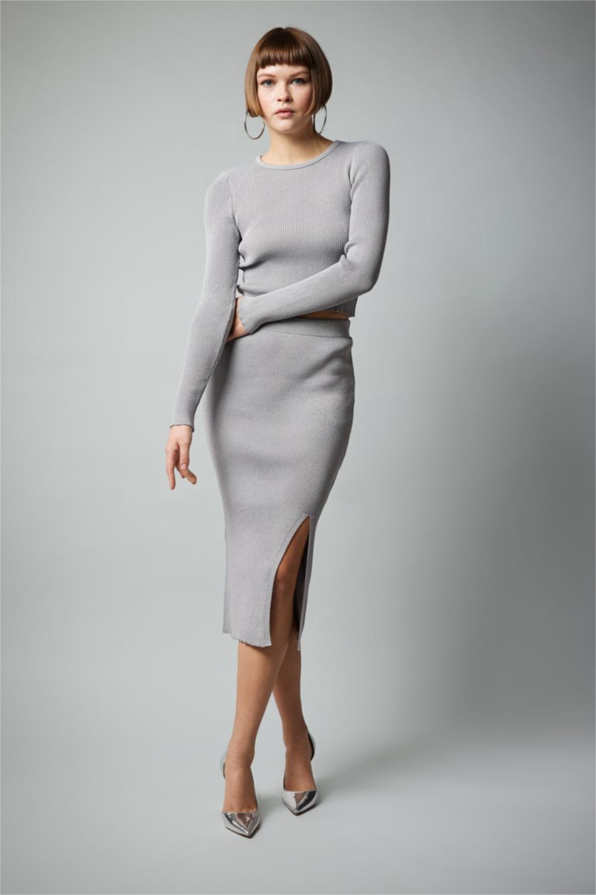 Woman Light Grey Melange Fitted Shiny Fabric Skirt