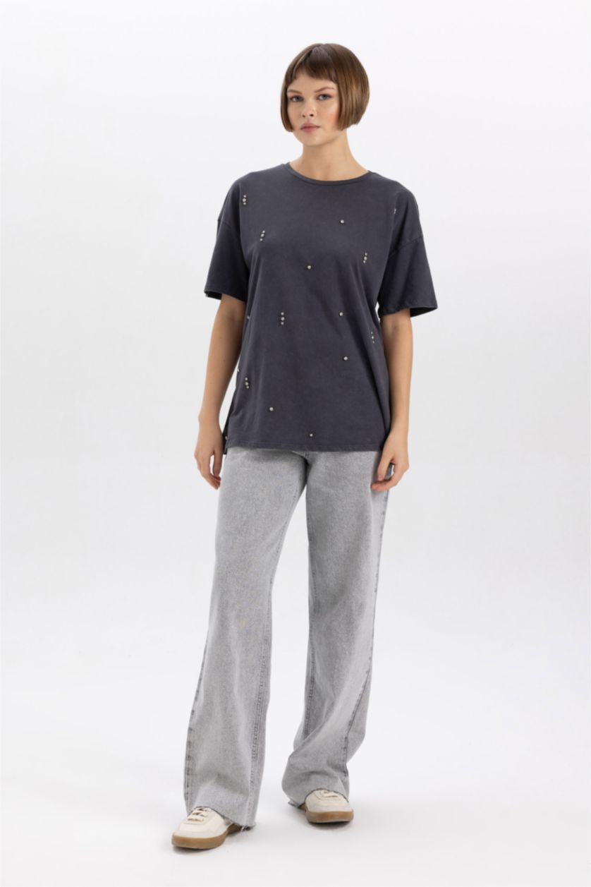 حريمي أنثرا تيشيرت نص كم اوفر سايز برقبة مستديرة