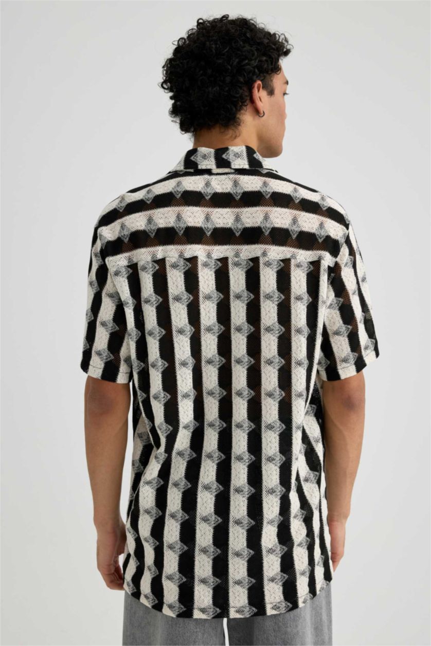 Erkek Ekru Regular Fit Desenli Kısa Kollu Gömlek