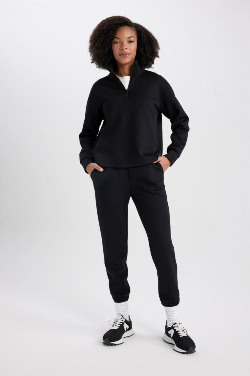 حريمي أسود بنطلون جوجر بريميوم قصة عادية من DeFactoFit