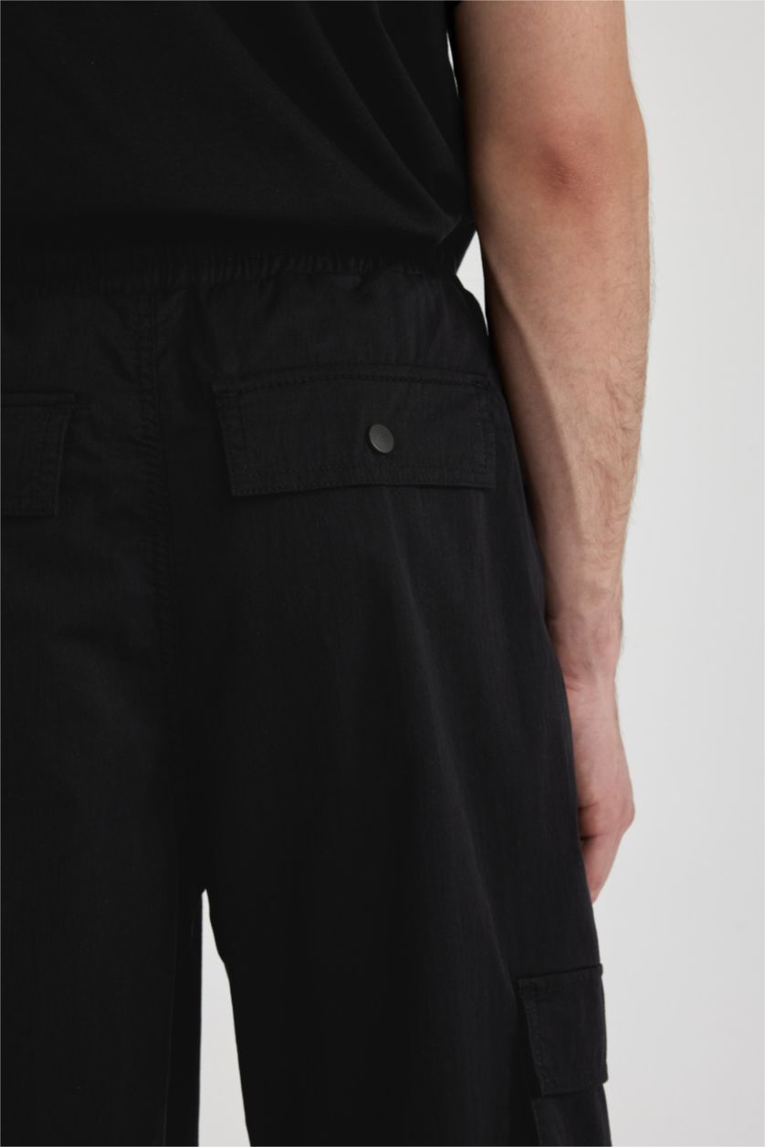 MAN Black Baggy Fit Regular Hem With Cargo Pocket Trousers