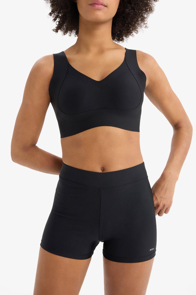 WOMAN Black DeFactoFit Slim Fit Sports Shorts