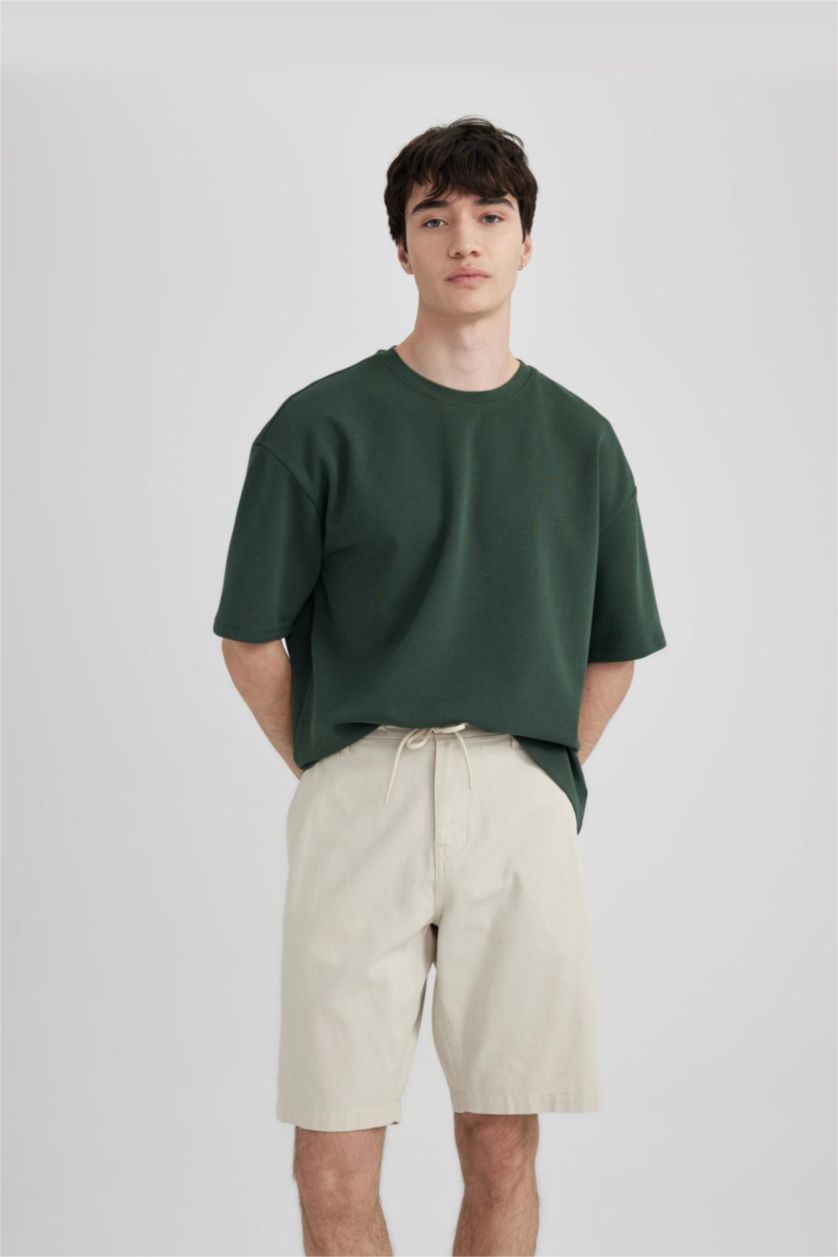 رجالي اللون الحجري برمودا جينز قصة عادية