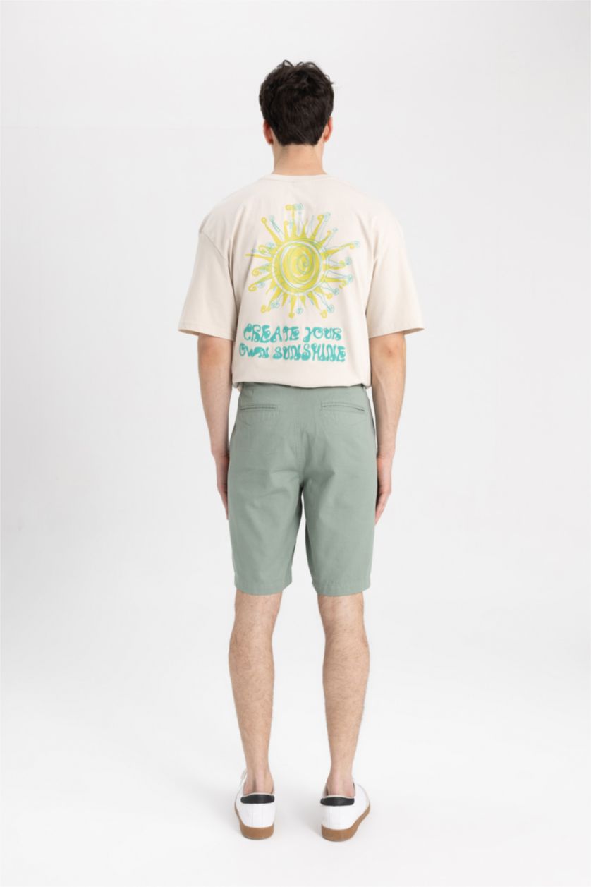 رجال أكوا برمودا قصة عادية