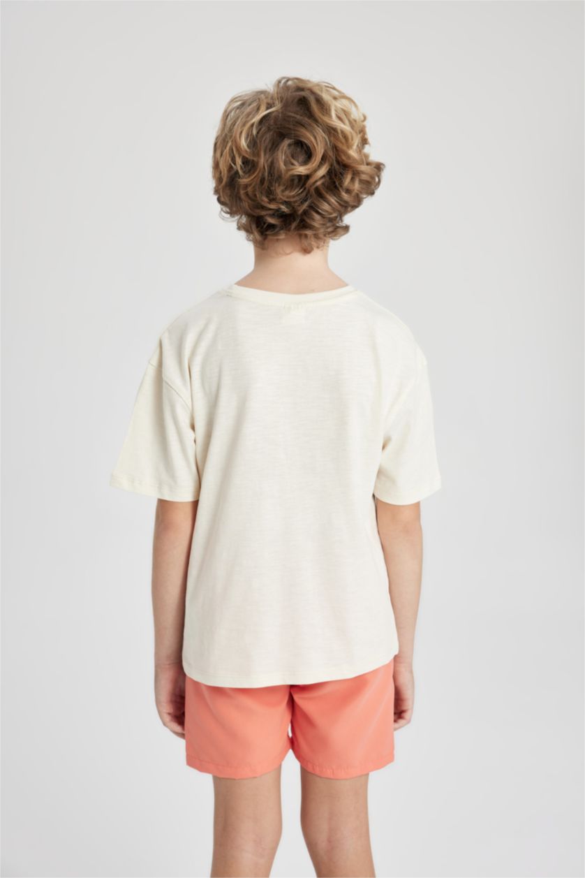 أولاد اللون الرملي تيشيرت مخطط ولادي نص كم واسع برقبة مستديرة