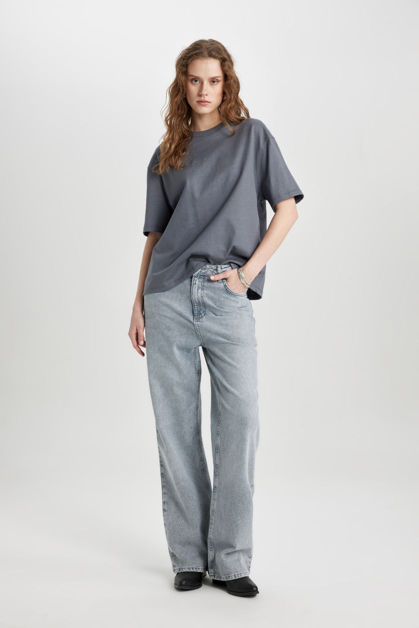 حريمي رمادي تيشيرت نص كم قصة مريحة ممشط