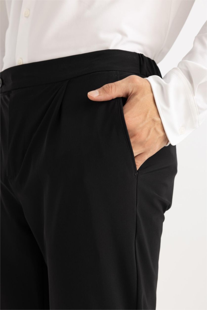 Man Black jogger Regular Hem Trousers