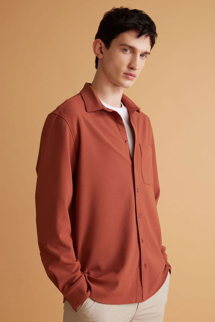 رجالي بني فاتح قميص بولو كم طويل قصة عادية